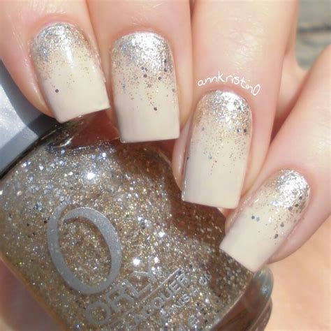 Nude And Gold Glitter Gradient Nail Art By Ann Kristin Nailpolis Museum Of Nail Art