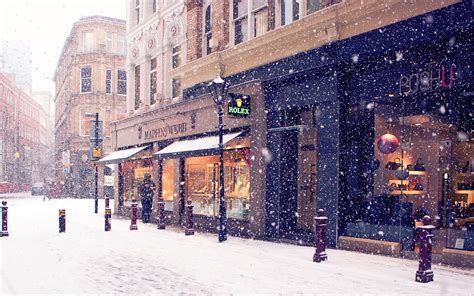 3840x2400 Wallpaper City Winter Europe Street Snow Shopping