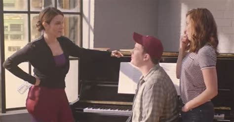 Tina Fey Tries Out For Mean Girls The Musical On Snl Huffpost
