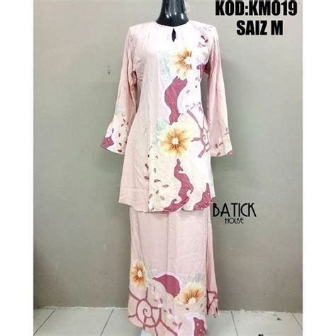 Baju kurung batik lasercut narnia maroon muslimahclothing com. Baju Kurung Moden / Batik Kelantan/ Batik Cotton / Batik ...