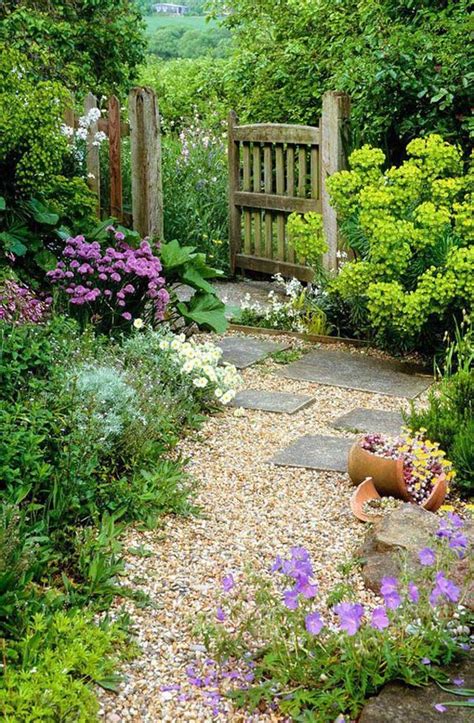 35 Beautiful Side Yard Ideas To Make Your Garden Complete Decor Home