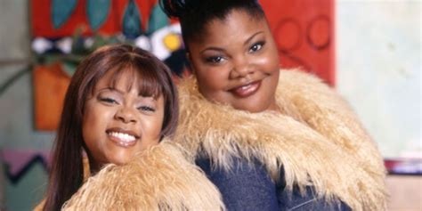 sister sister moesha girlfriends and more iconic black sitcoms headed to netflix