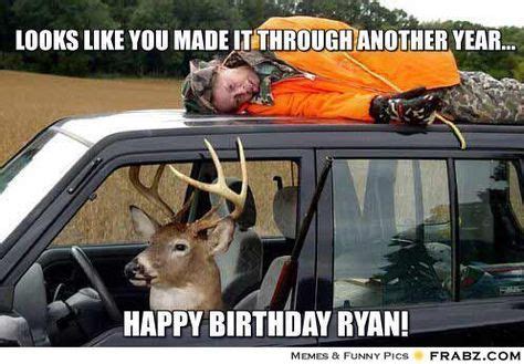Pin By Jennifer Thompson On Happy Birthday Quotes Hunting Humor Really Funny Pictures Funny Deer