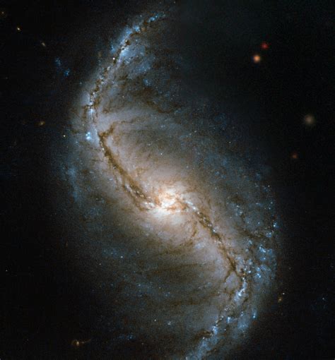 A Spiral In A Furnace Barred Spiral Galaxy Ngc 986