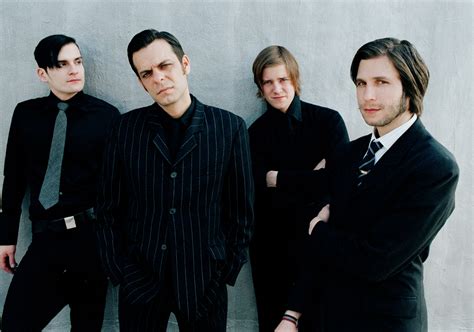 If a submission includes any form of explicit content, please be courteous to others and label. Interpol "El Pintor" Album Review | Smash Cut Reviews
