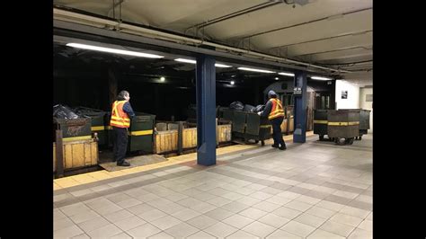 Mta New York City Subway Garbage Pickup 3 Working 42nd St Port