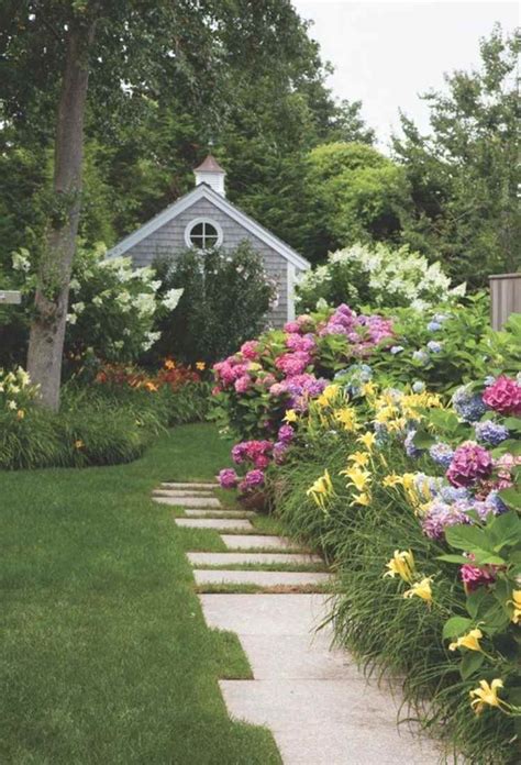 Cape Cod Landscaping Simple And Graceful Garden Design Ideas