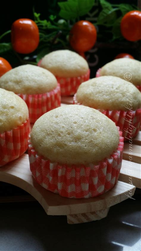 578 homemade recipes for sponge cake from the biggest global cooking community!this genoise sponge cake recipe is made with whole eggs and butter, so it's a bit moister and more tender than angel food cake with a subtle vanilla flavor. Warm Delights Kitchen: Steamed Egg Sponge Cake/ 鸡蛋糕