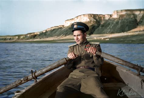 Wonderful Colorized Portraits Of Russian Fighters In World War 2 Flashbak