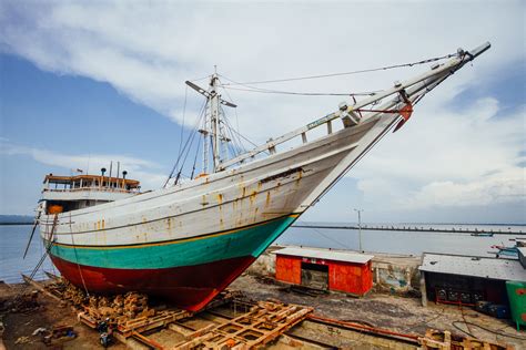 Fishing Boat In Dry Dock Probolinggo Indonesia Taken At L Flickr