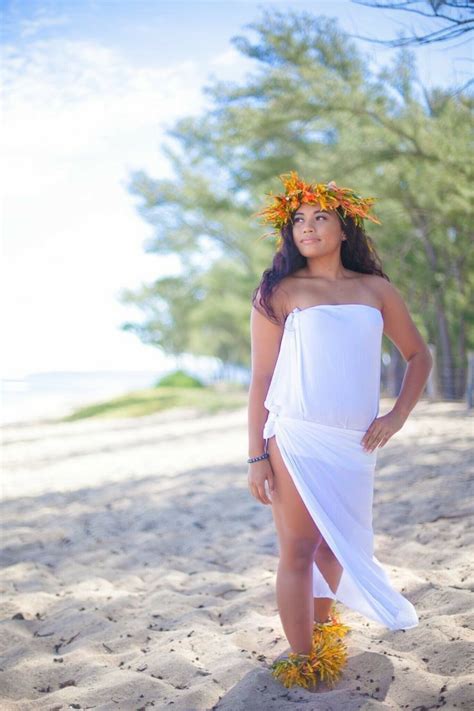 Pin By Miro Uchiha On Gaia In 2020 Samoan Women Polynesian Girls Hawaiian Woman