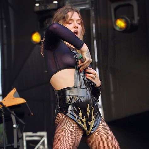 Naked Tove Lo Added 07 19 2016 By Thehawk