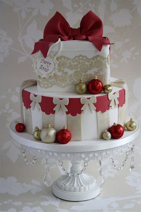 Festive Red Bow Christmas Cake Picture Christmas Cake Winter Cake
