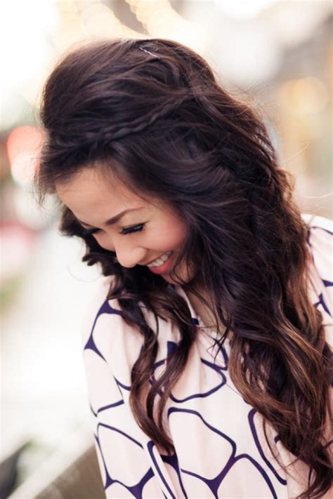 You can style your long hair into curls with a curling iron to create extra body and volume for. 16 Simple Hairstyles for Long Hair - Pretty Designs
