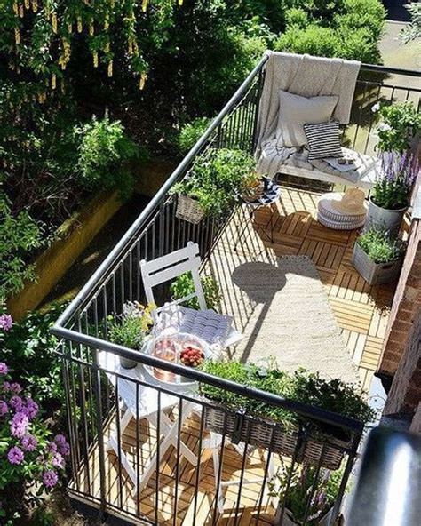 Cool Farmhouse Balcony Design Ideas You Will Definitely Want To Try
