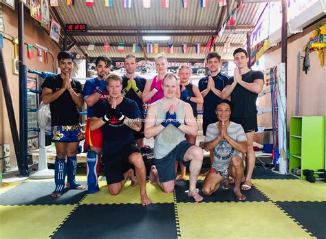 kru lek muay thai gym in krabi ao nang thailand