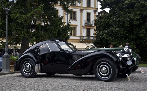Bugatti Atlantic 57sc Vintage Car Wallpaper Download 2880x1800