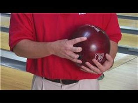 This fugu**** show by marc mcdonnell, lead instructor from allstar dugout, shows how to do it. Bowling Tips & Techniques : How to Throw a Good Curveball ...