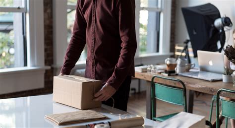 Can you use a PO box on business checks?| Checksforless.com®