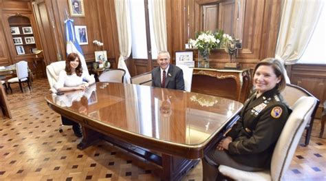 Cristina Fernández Se Reunió Con La Jefa Del Comando Sur De Eeuu Ncn
