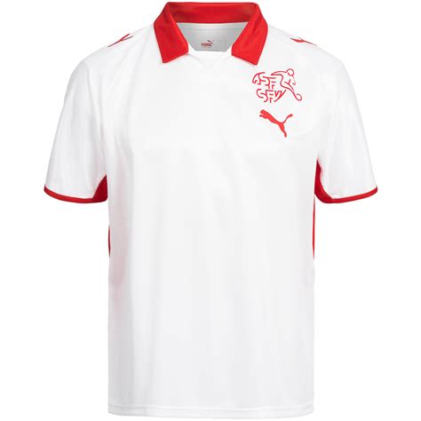 Dazu bieten wir dir die passenden shorts sowie dazugehörigen stutzen an. Schweiz Puma Trikot Kinder Jersey Kids Swiss WM EM Fußball ...