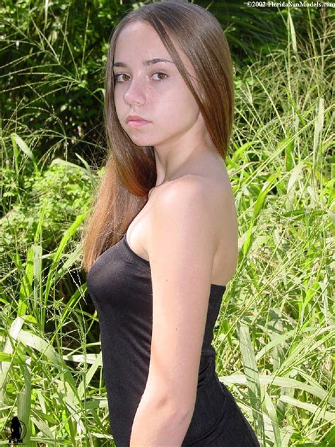 Nn Model Nikayla Novak Newfaces Click The Photo Above And Visit Now Feathericeglow