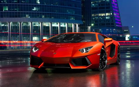 Red Lamborghini Aventador Wallpapers And Images Wallpapers Pictures
