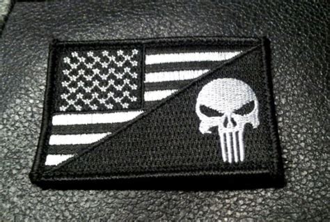 SKULL USA FLAG BLACK TACTICAL COMBAT ARMY MORALE HOOK PATCH EBay