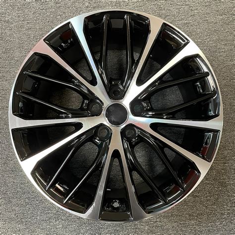 Brand New Single 18 18x8 Alloy Wheel For 2018 2019 2020 Toyota Camry