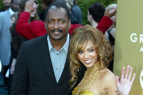 beyoncé s father matthew knowles hints that she s older than she claims to be london evening