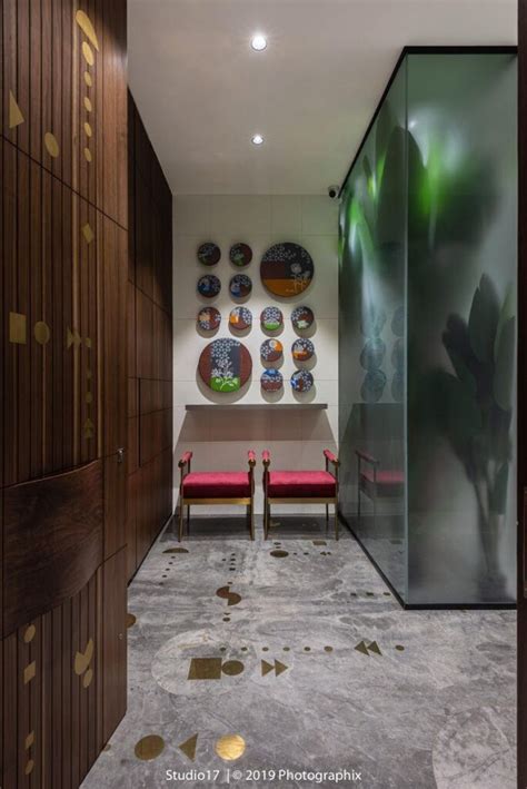 40 Elegant Transcendental And Experiential Foyer Design Ideas The