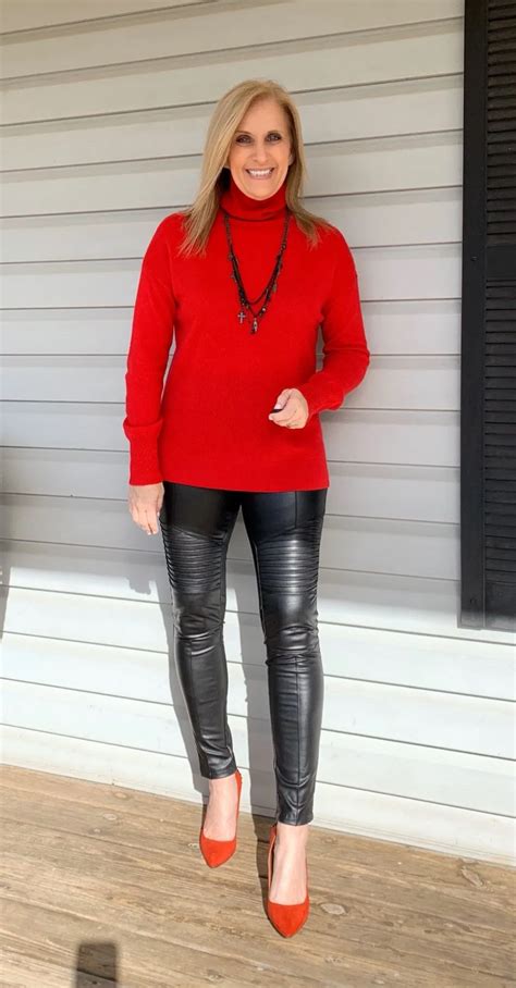 How To Wear Faux Leather Leggings Casual Attire
