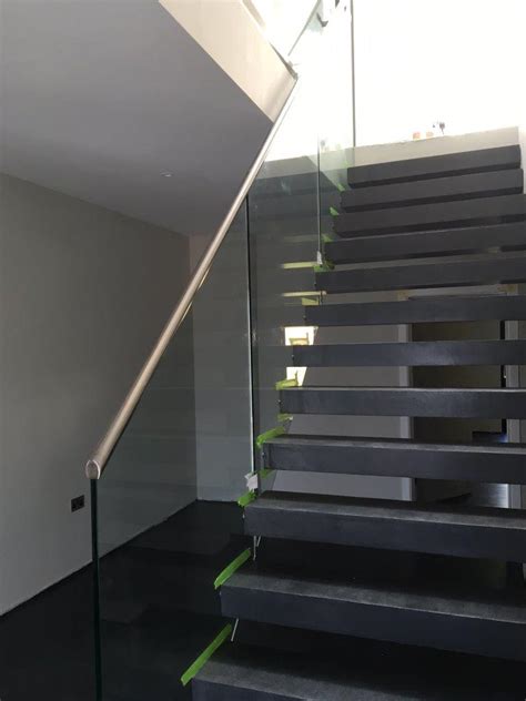 Southern Glass Services 19mm Toughened Glass Balustrades