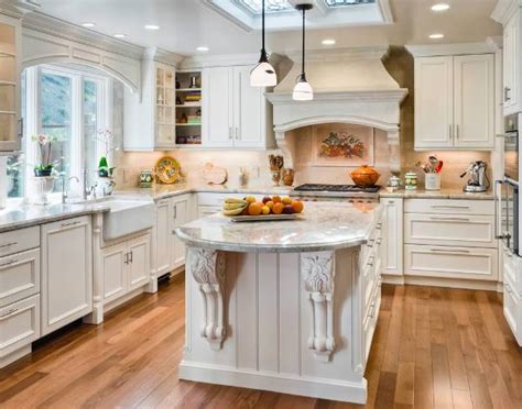 Transitional kitchen cabinets can be more traditional cabinet designs with modern hardware, or a kitchen with modern shaker cabinets as well as a white cabinets also pair well with many popular styles, including farmhouse kitchen designs. 15+ White Kitchen Cabinet Designs, Ideas | Design Trends ...