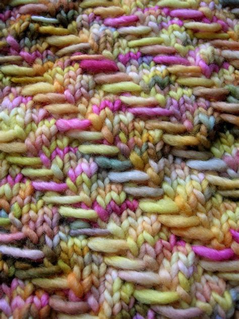 Great Knit Pattern For Multi Colored Yarns Knit Pinterest
