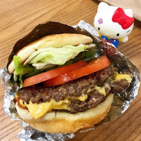 5 Off Five Guys Famous Burgers And Fries Coupons And Promo Deals
