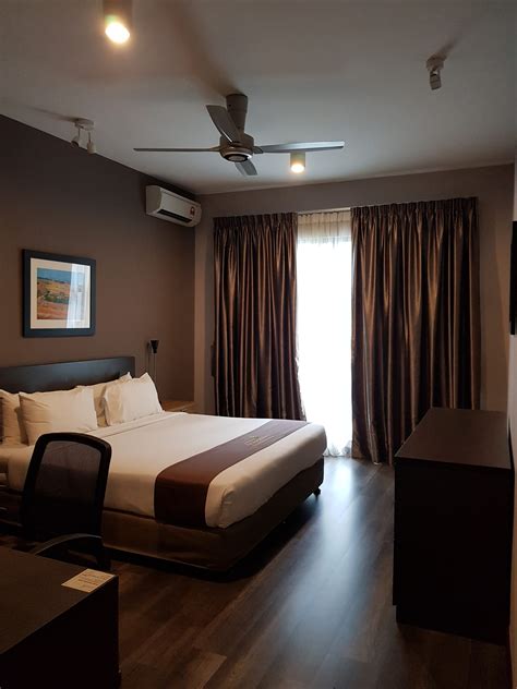 Impeccably designed with a stunning plethora of choice accommodation and fine facilities, acappella suite hotel. Acappella Suite Hotel Shah Alam Review - Ordinary Reviews
