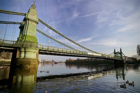 The 270 Million Battle To Save An Iconic London Bridge From Falling