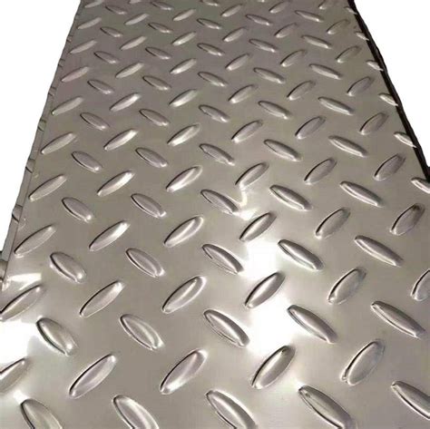 Hot Rolled Carbon Standard Steel Checkered Plate Q235b Checked Steel