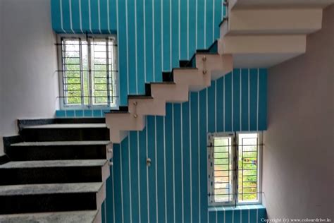 Stair Duplex Wall Interior Wall Paint Colors Interior Painting For Stairs