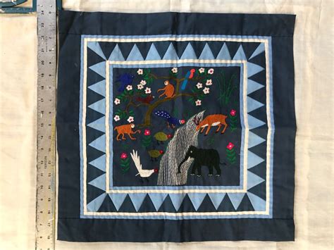 hmong-embroidery-by-jlp-on-paj-ntaub-dab-neeg-hmong