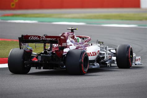 Görgess tovább, a reklám után folytatjuk! Az F1-es Brit Nagydíj szombati napja képekben — F1VILÁG.HU