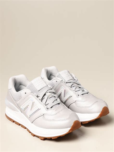 574 New Balance Sneakers In Laminated Leather Sneakers New Balance