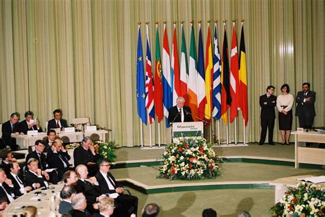 Verdrag Van Maastricht Maand Van De Geschiedenis