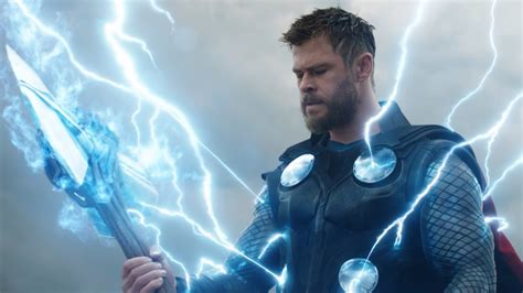 Avengers Endgame Thor Stormbreaker Hammer 4k 24 Wallpaper Pc Desktop