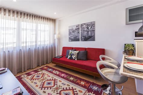 The living room, kitchen and dining area are combined into one room while a huge bed area is built on an upper level 4.5ft high. Entire Apartment - 1 Bedroom, Bathroom, Living Room ...