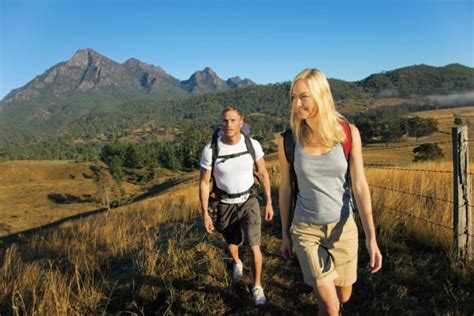 You can read more about this on the qld government site here: COVID-19 update for walkers in QLD - Great Walks