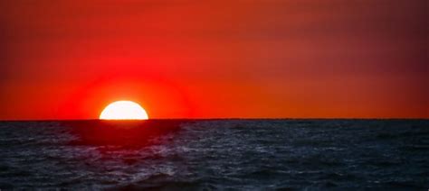Red Sky At Night Sailors Delight Charles Patrick Ewing Flickr