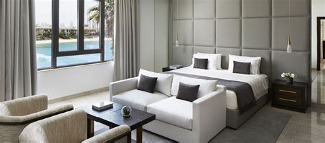 Luxury Villa Dubai Palm Villa With Private Swimming Pool Sea View