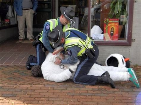 frosty the snowman arrested for kicking police k 9